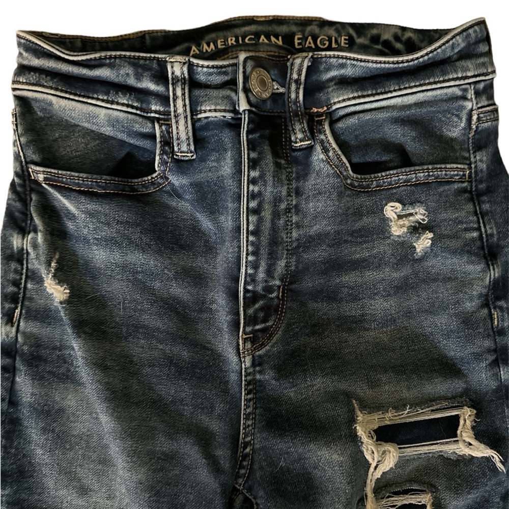 Woman’s distressed American 🇺🇸 Eagle 🦅 high waisted skinny jeans 👖 - Picture 3 of 7